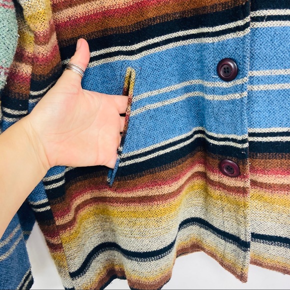 Intriguing threads vintage western top. Medium - Picture 5 of 6